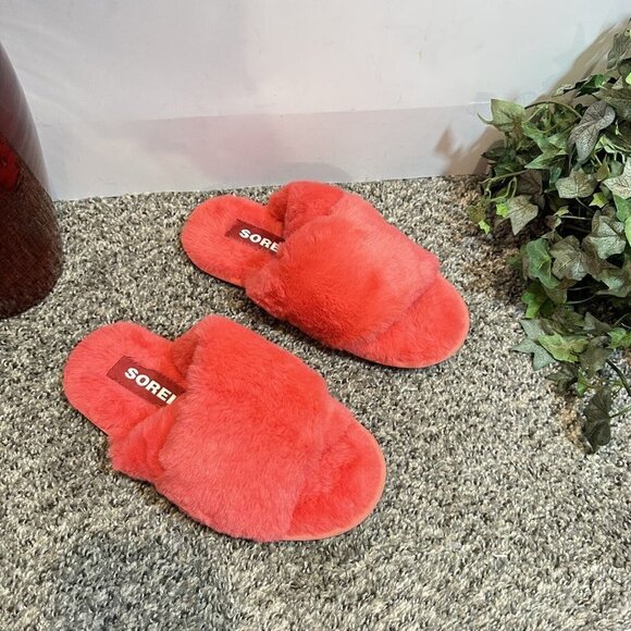 Sorel Women's Go Mail Run Slipper Faux Fur Pink Rosy Red Size US 7 New - Picture 1 of 6